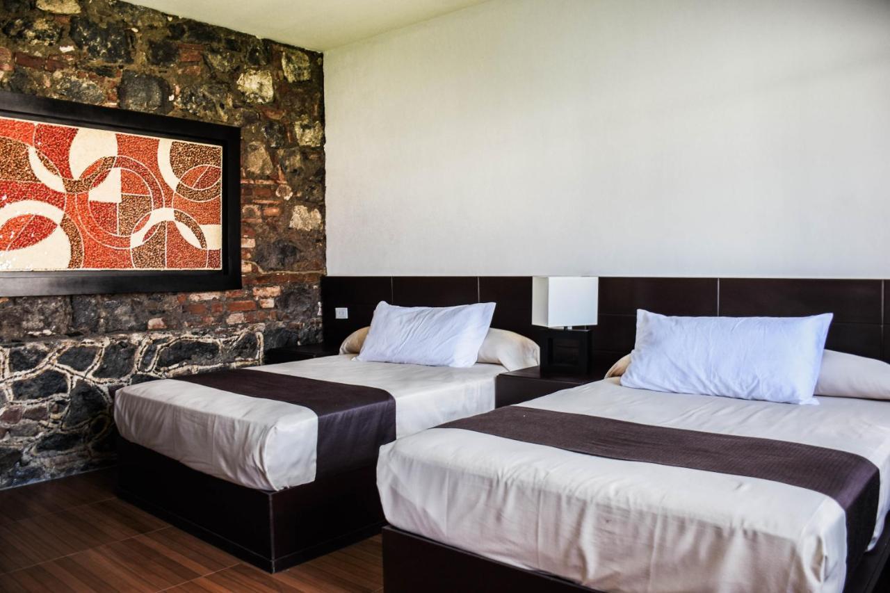 Hotel Xochicaltzin Атліско Екстер'єр фото