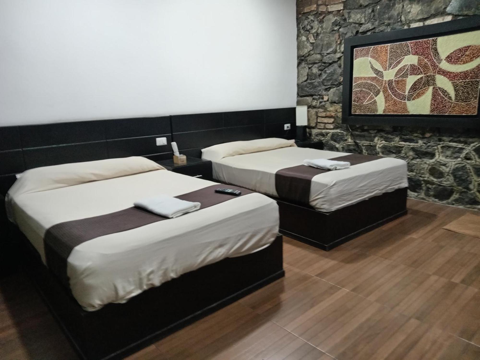Hotel Xochicaltzin Атліско Екстер'єр фото