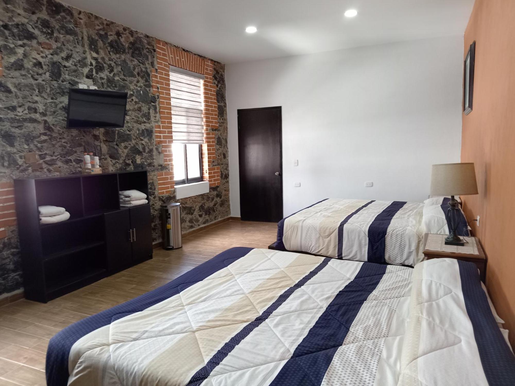 Hotel Xochicaltzin Атліско Екстер'єр фото